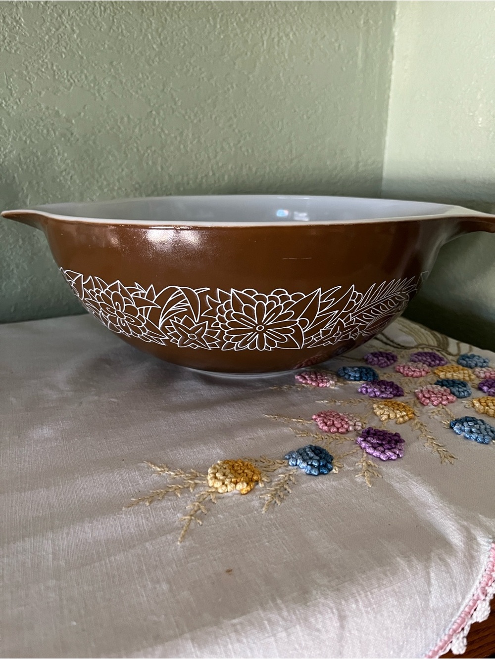 Vintage Pyrex Woodland Brown Cinderella Mixing Bowl #444 1970s
